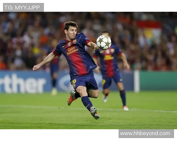 足球明星个人照片欣赏展现他们独特魅力与风采的精彩瞬间