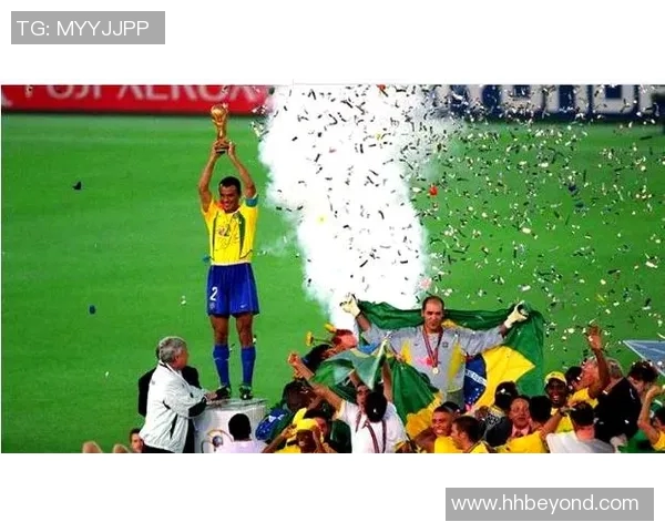 足球明星的日常生活瞬间合集精彩图文分享与背后的故事揭秘